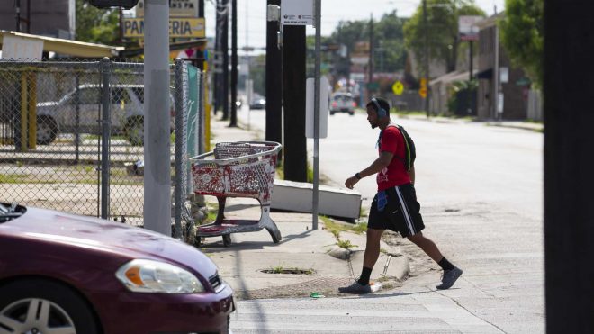 Houston considers a plan to make the city more 'walkable'