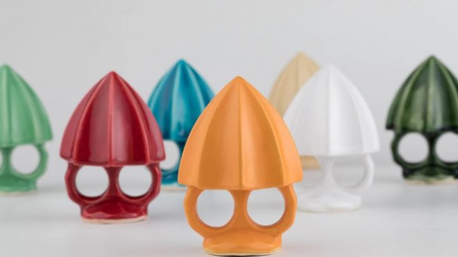This Knuckle-ring citrus-juicer lets you make lemonade like a gangster