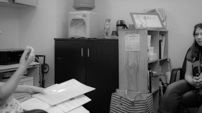 Pros and Cons of Conducting User Interviews
