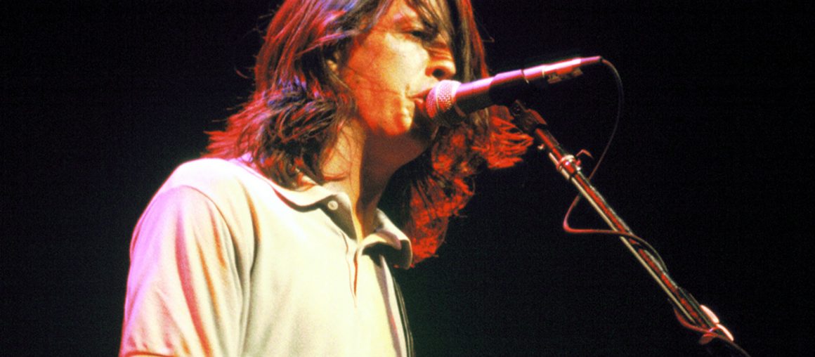 Foo Fighters are bringing back their 1995 tour t-shirts to benefit the #SaveOurVenues campaign