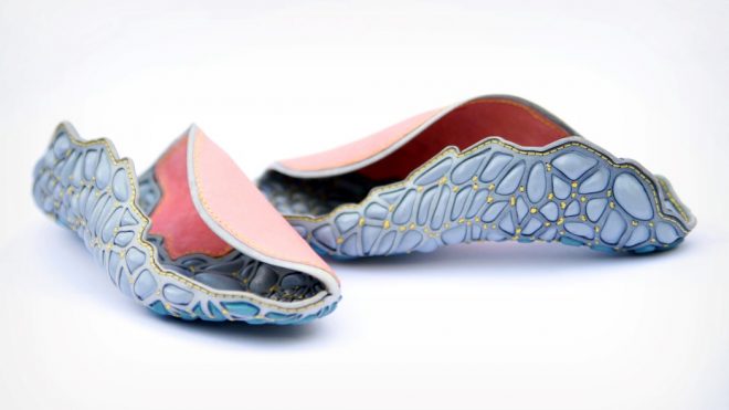 This slip-on shoe is custom made for your foot, with a single wrap-around surface