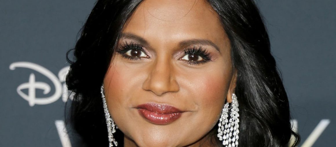 Mindy Kaling’s Floral Botanical Curtains Bring the Outdoors In