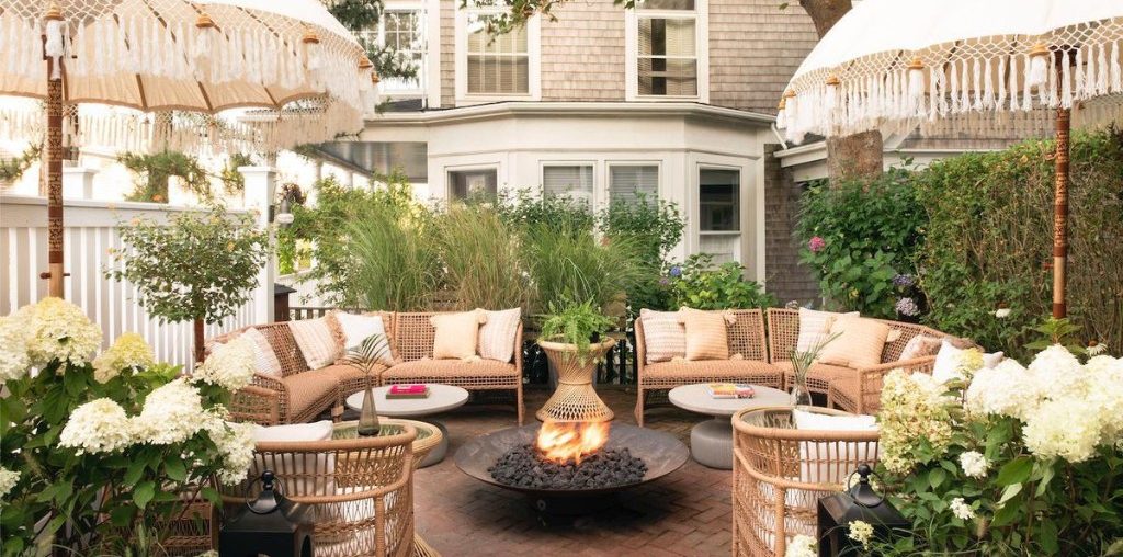 The Oldest Hotel On Nantucket Island Just Got A COVID-Friendly Facelift