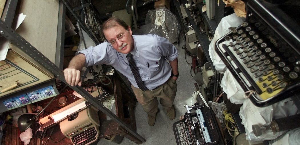Peter V. Tytell, a Typewriter Whisperer, Is Dead at 74
