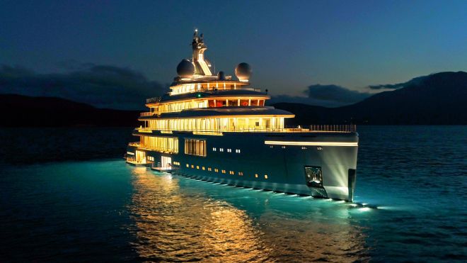 A 353-foot hybrid gigayacht wrapped in glass looks like a floating palace of light — and it'll only cost you a quarter of a billion dollars. Take a look inside.