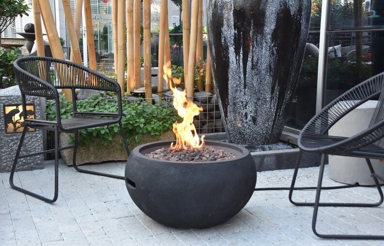 Natural Gas Fire Pits - The Secret For A Distinctive Warm Touch In Your Outdoor Spaces