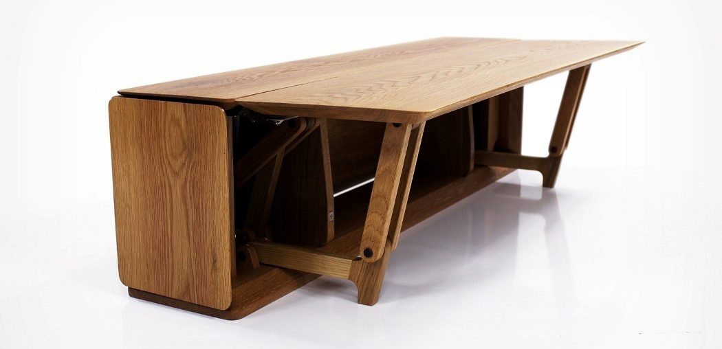 The Lido table’s hinged side-panels give it the ability to expand to 3 times its size