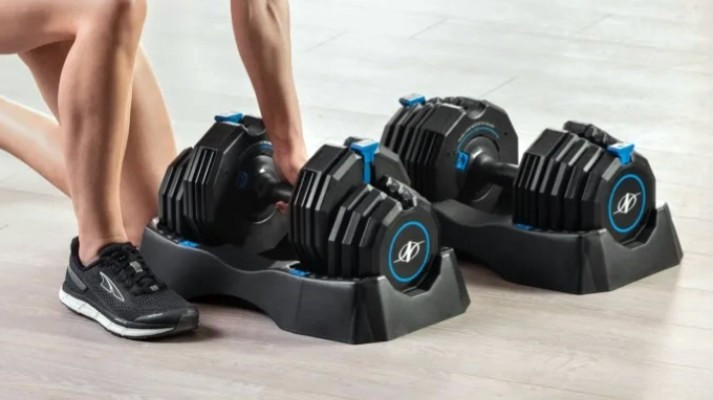 A Great Set of Dumbbells For Home Will Keep You Swole When You Can’t Get to the Gym