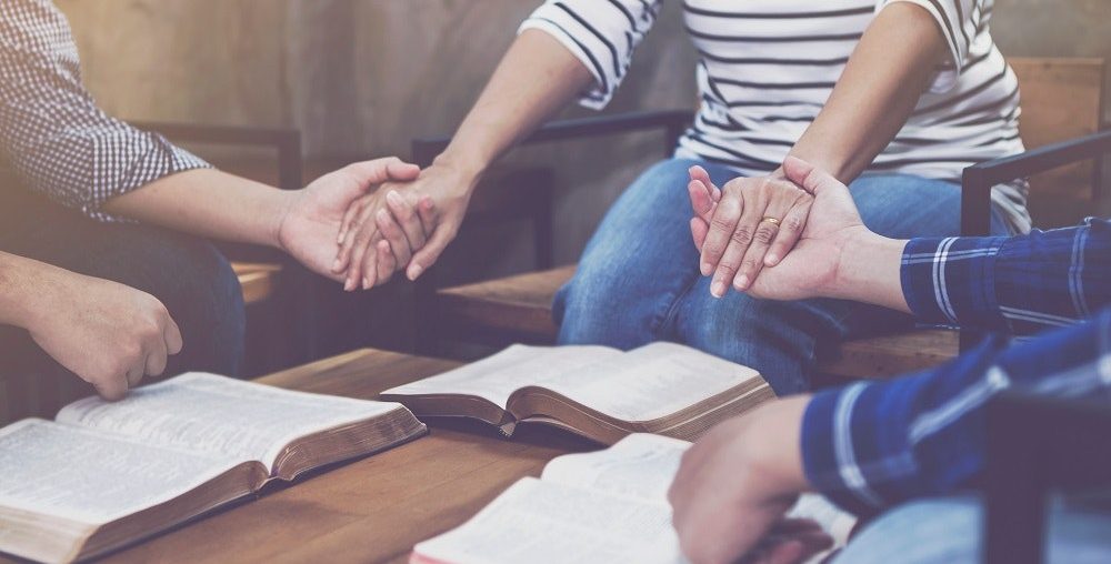 Principal expels gay student because “Jesus would want me to”