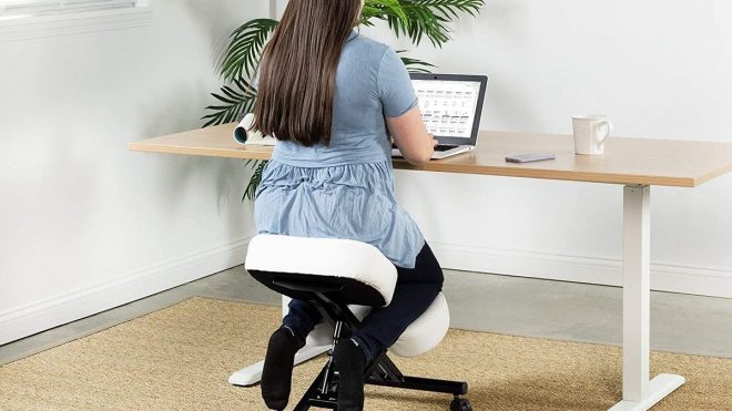 Amazon Shoppers Swear By These Office Chairs For Their Upper Back Pain