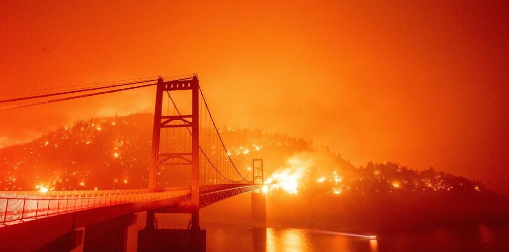 Apocalyptic Photos of the Wildfires and Smoky Skies on the West Coast