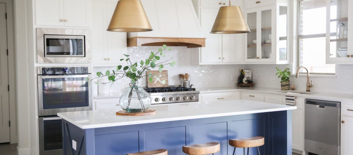 21 Blue and White Kitchens That Prove This Color Pairing Is Perfection