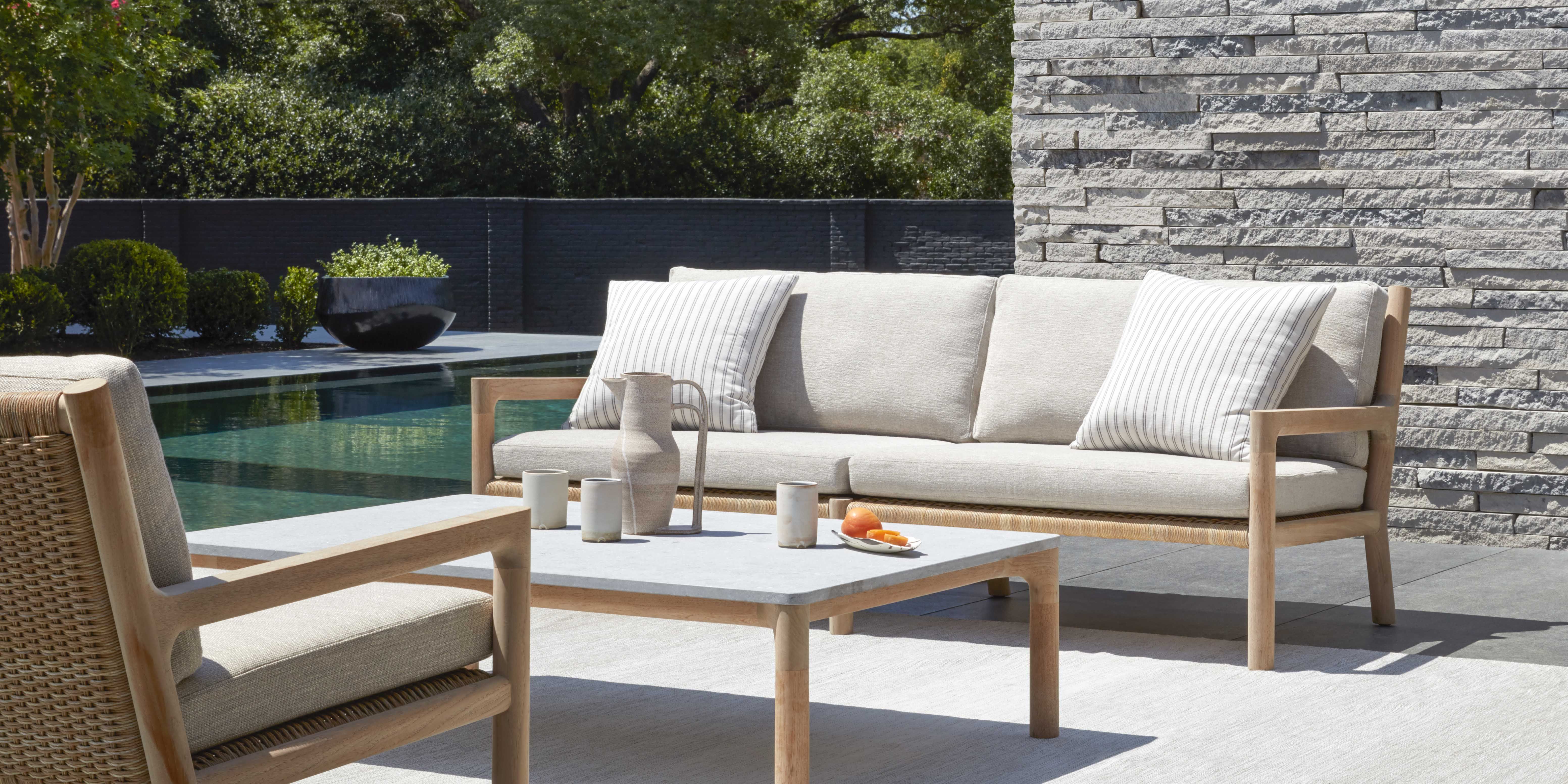 Five Essentials For The Outdoor Lounge of Your Dreams