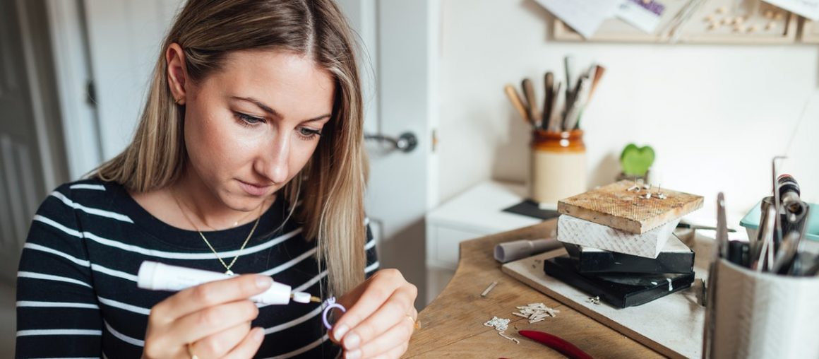 TikTokers Are DIYing Resin Rings Using Molds & The Results Are Stunning